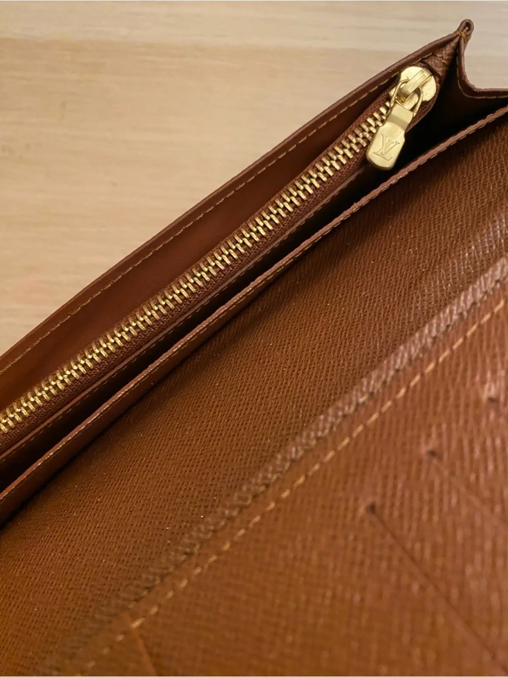 Louis Vuitton Monogram Canvas Brazza Wallet